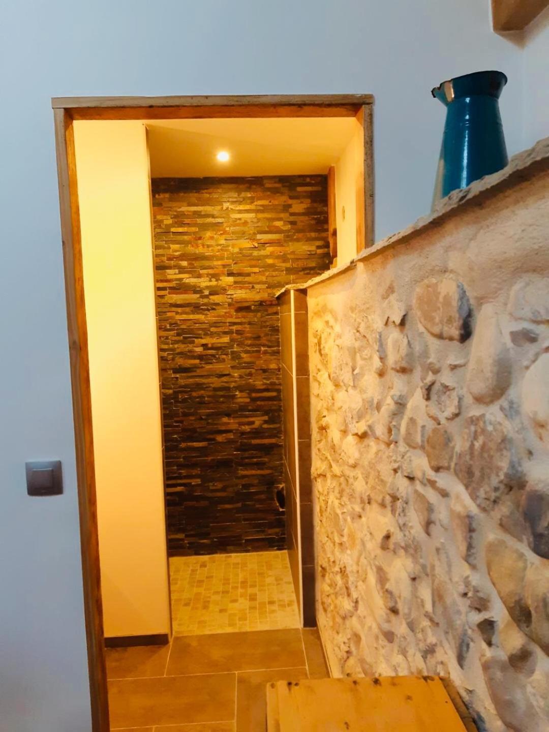 アレックス Ferme Familiale Chez Liliヴィラ エクステリア 写真