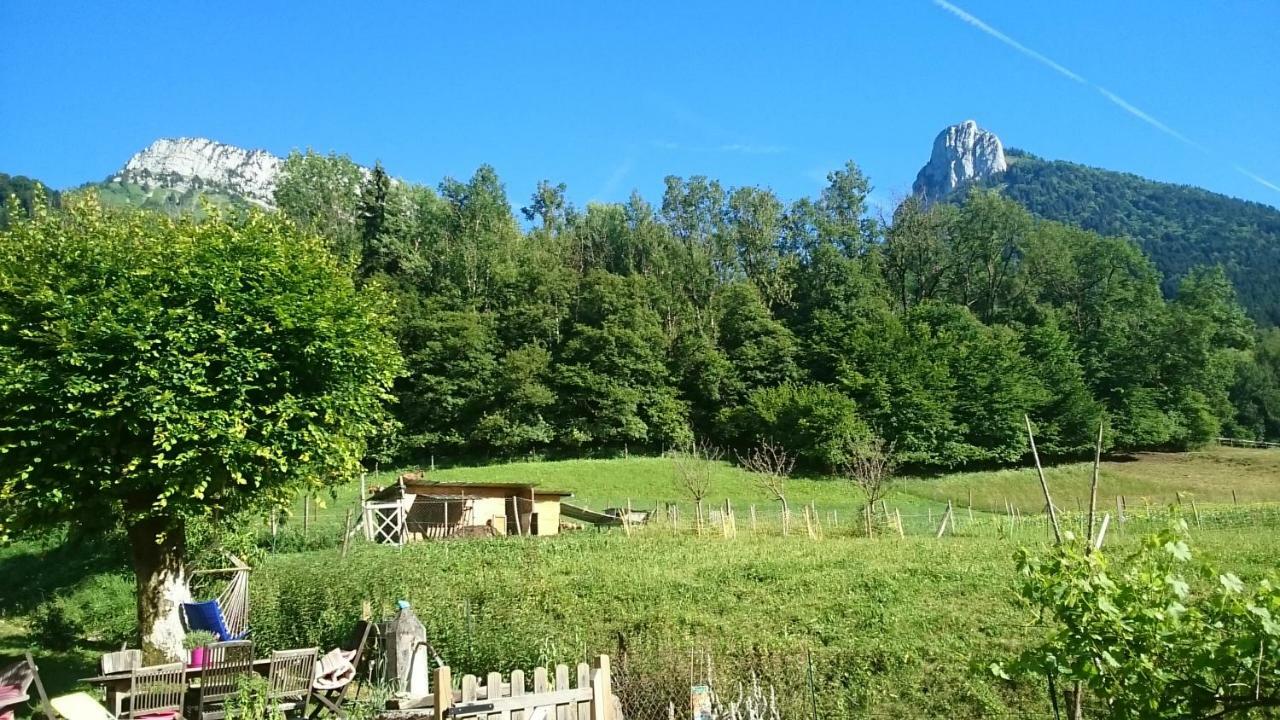 アレックス Ferme Familiale Chez Liliヴィラ エクステリア 写真