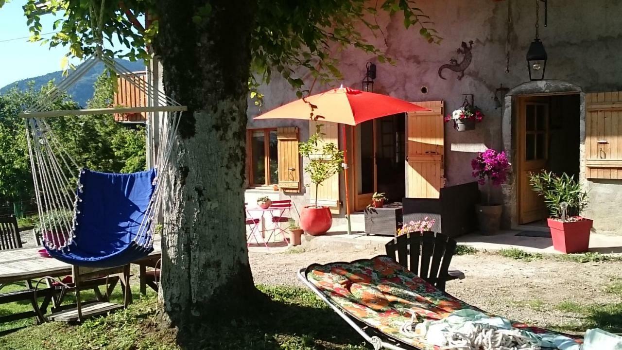 アレックス Ferme Familiale Chez Liliヴィラ エクステリア 写真