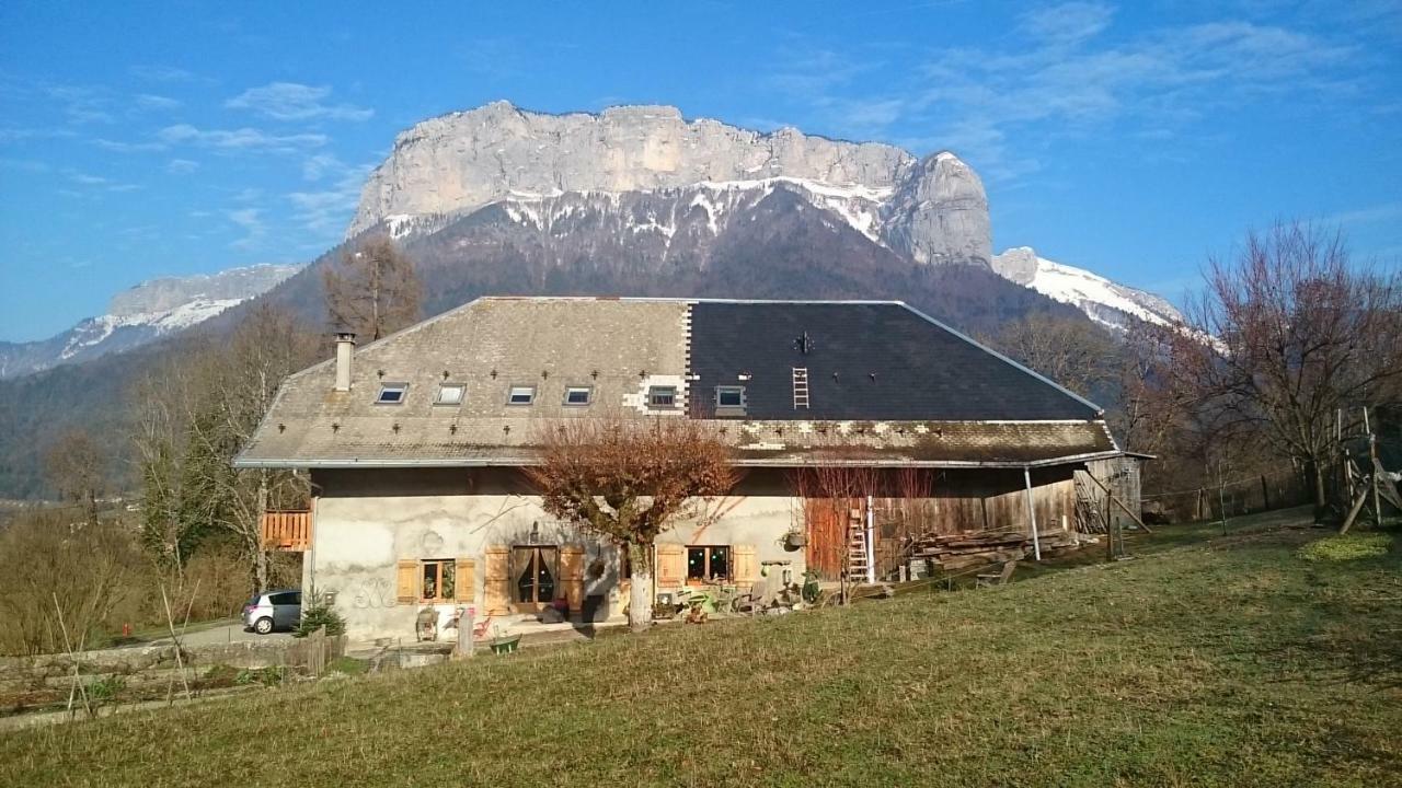 アレックス Ferme Familiale Chez Liliヴィラ エクステリア 写真