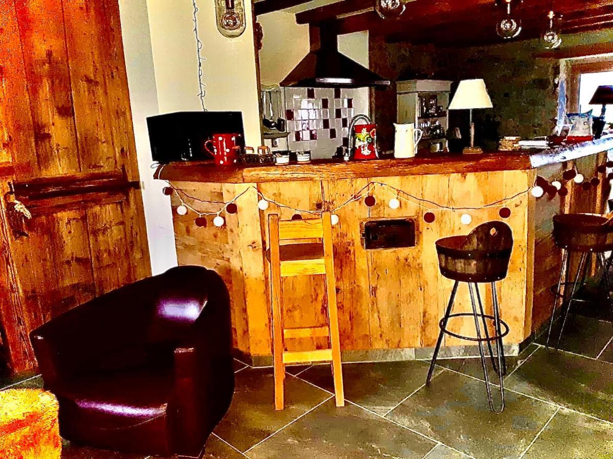 アレックス Ferme Familiale Chez Liliヴィラ エクステリア 写真