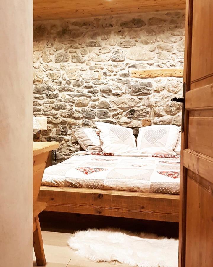 アレックス Ferme Familiale Chez Liliヴィラ エクステリア 写真